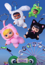 Load image into Gallery viewer, CLOE BRATZIEZ  PLUSH KEYCHAIN
