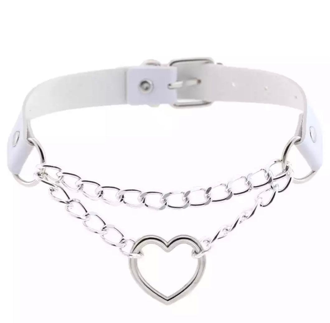 Heart Chain Choker (White)